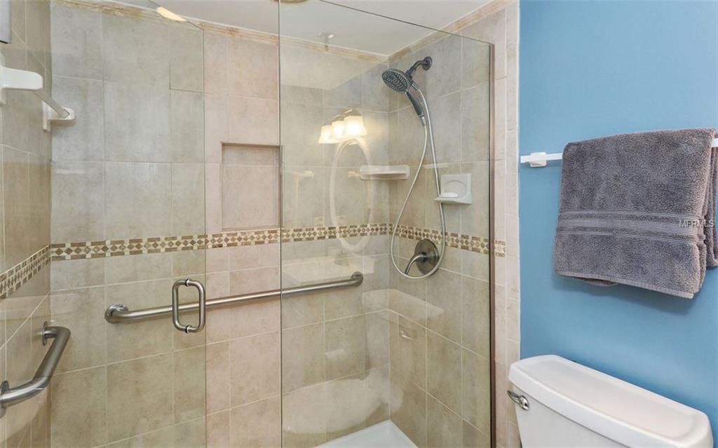 232 SAINT AUGUSTINE AVENUE, VENICE, Florida 34285, 2 Bedrooms Bedrooms, 6 Rooms Rooms,2 BathroomsBathrooms,Residential,For sale,SAINT AUGUSTINE,N5912684