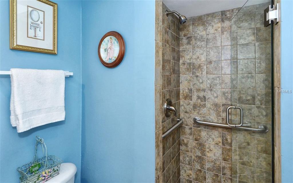 232 SAINT AUGUSTINE AVENUE, VENICE, Florida 34285, 2 Bedrooms Bedrooms, 6 Rooms Rooms,2 BathroomsBathrooms,Residential,For sale,SAINT AUGUSTINE,N5912684