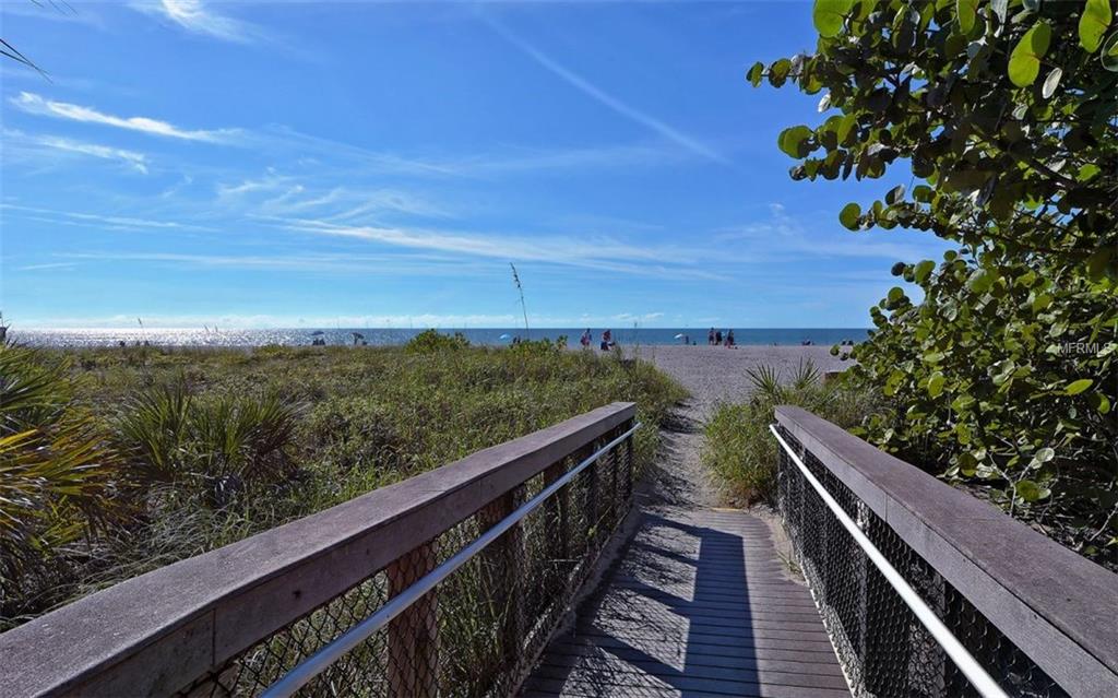 232 SAINT AUGUSTINE AVENUE, VENICE, Florida 34285, 2 Bedrooms Bedrooms, 6 Rooms Rooms,2 BathroomsBathrooms,Residential,For sale,SAINT AUGUSTINE,N5912684