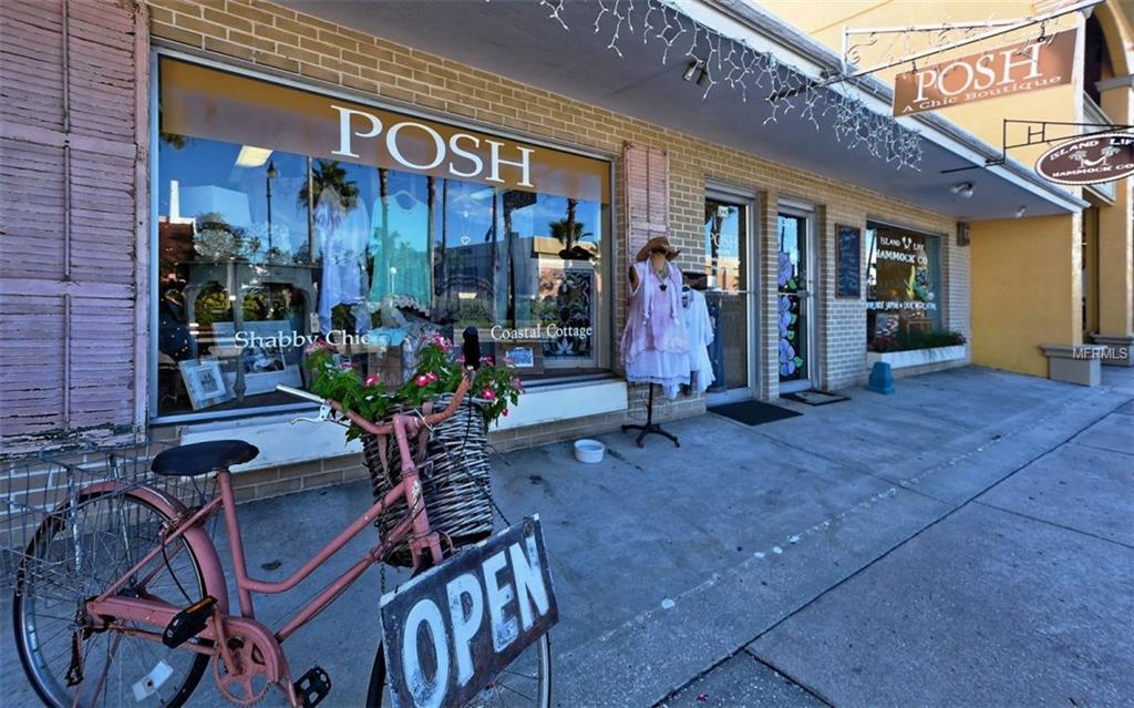 232 SAINT AUGUSTINE AVENUE, VENICE, Florida 34285, 2 Bedrooms Bedrooms, 6 Rooms Rooms,2 BathroomsBathrooms,Residential,For sale,SAINT AUGUSTINE,N5912684