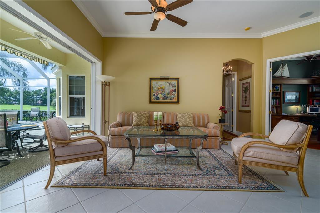 8015 WARWICK GARDENS LANE, UNIVERSITY PARK, Florida 34201, 4 Bedrooms Bedrooms, 10 Rooms Rooms,4 BathroomsBathrooms,Residential,For sale,WARWICK GARDENS,A4195989