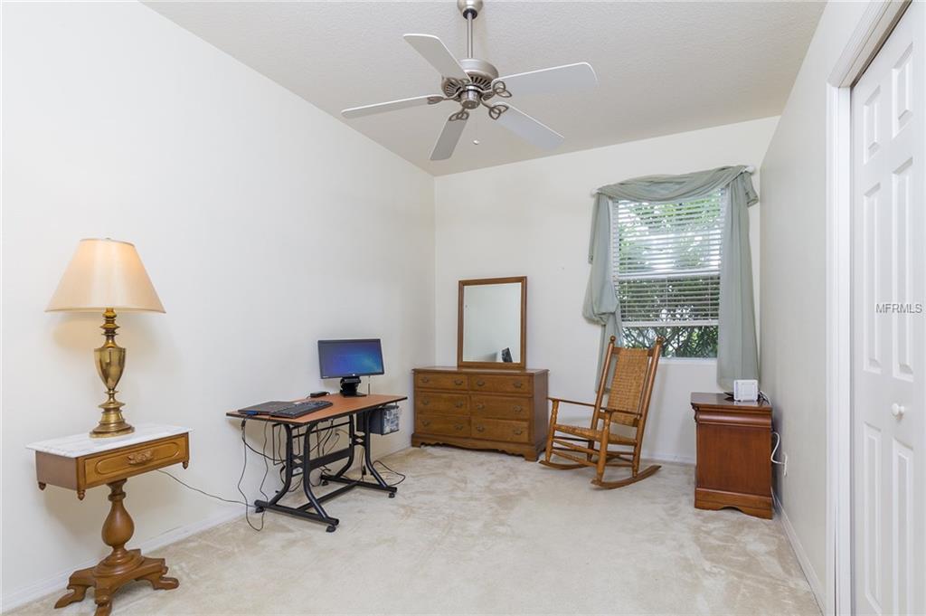 15104 HERONGLEN DRIVE, LITHIA, Florida 33547, 4 Bedrooms Bedrooms, 9 Rooms Rooms,2 BathroomsBathrooms,Residential,For sale,HERONGLEN,T2907887