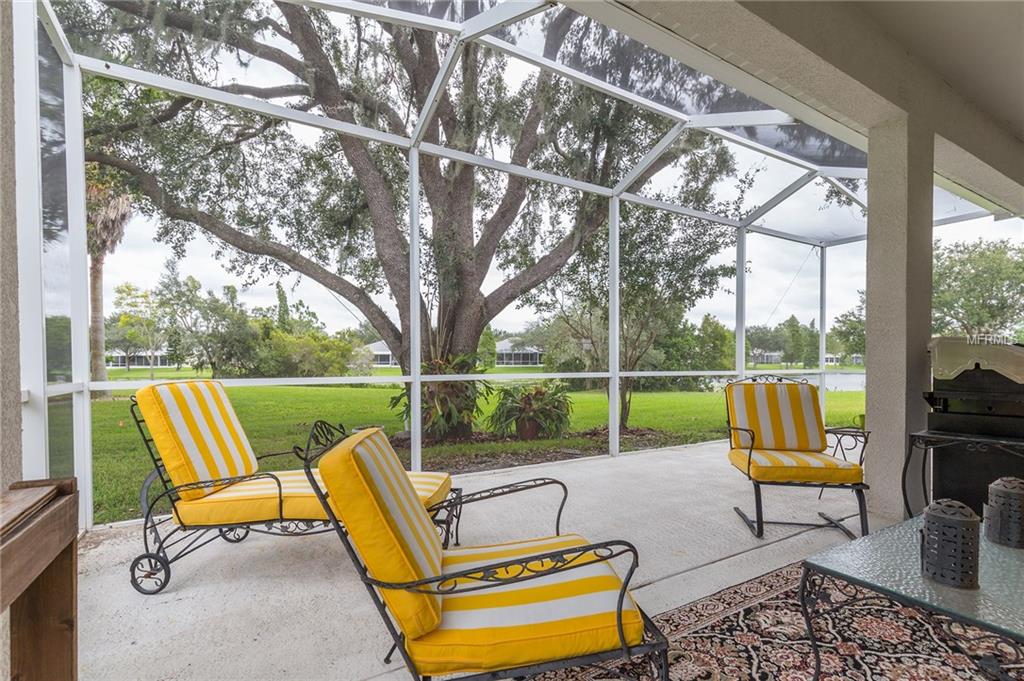 15104 HERONGLEN DRIVE, LITHIA, Florida 33547, 4 Bedrooms Bedrooms, 9 Rooms Rooms,2 BathroomsBathrooms,Residential,For sale,HERONGLEN,T2907887