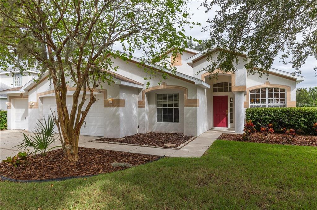 15104 HERONGLEN DRIVE, LITHIA, Florida 33547, 4 Bedrooms Bedrooms, 9 Rooms Rooms,2 BathroomsBathrooms,Residential,For sale,HERONGLEN,T2907887