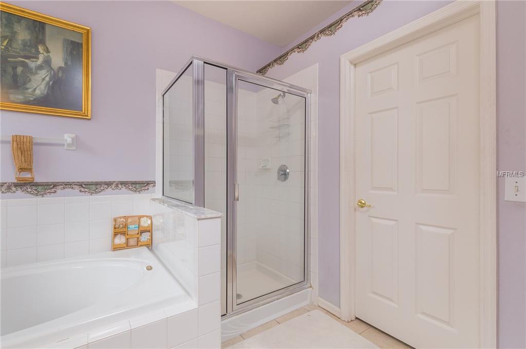 15104 HERONGLEN DRIVE, LITHIA, Florida 33547, 4 Bedrooms Bedrooms, 9 Rooms Rooms,2 BathroomsBathrooms,Residential,For sale,HERONGLEN,T2907887