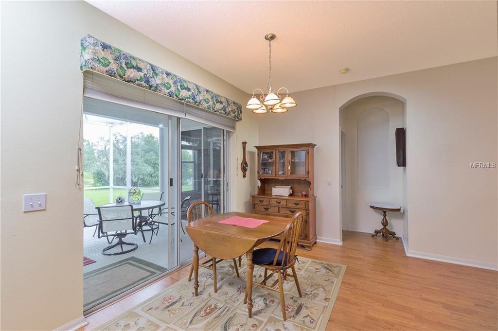 15104 HERONGLEN DRIVE, LITHIA, Florida 33547, 4 Bedrooms Bedrooms, 9 Rooms Rooms,2 BathroomsBathrooms,Residential,For sale,HERONGLEN,T2907887