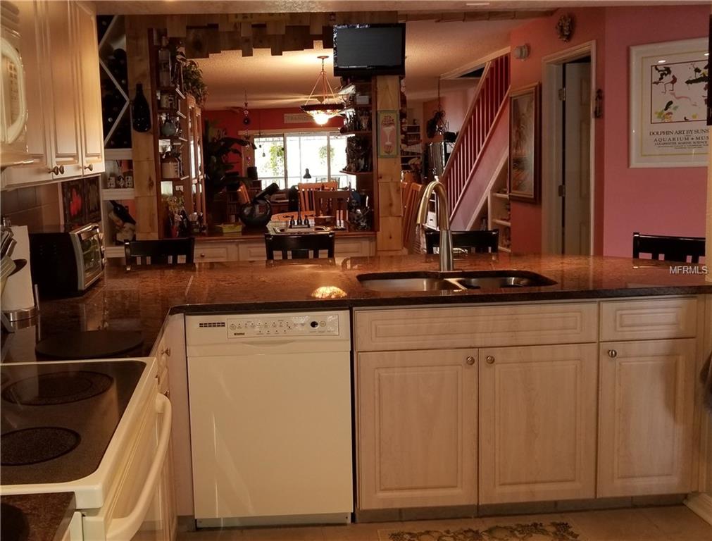 2577 DOLLY BAY DRIVE, PALM HARBOR, Florida 34684, 2 Bedrooms Bedrooms, 6 Rooms Rooms,2 BathroomsBathrooms,Residential,For sale,DOLLY BAY,U7841164