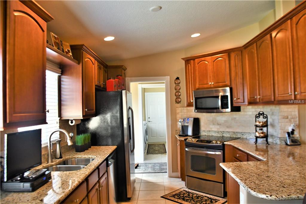 11933 KAJETAN LANE, ORLANDO, Florida 32827, 2 Bedrooms Bedrooms, 7 Rooms Rooms,2 BathroomsBathrooms,Residential,For sale,KAJETAN,O5554656