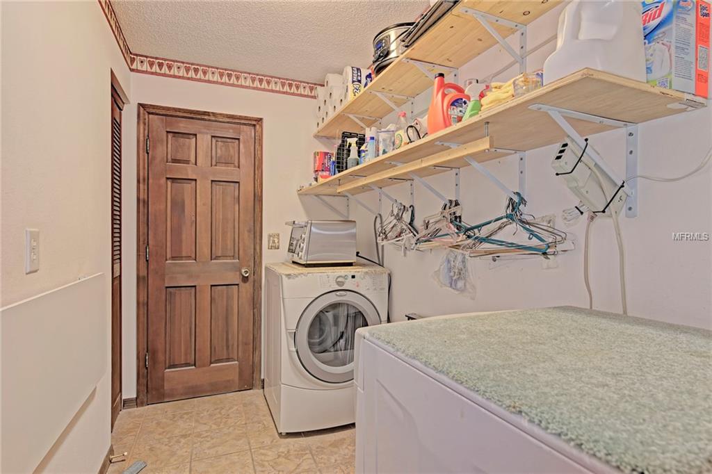 BRADENTON, Florida 34209, 4 Bedrooms Bedrooms, 3 Rooms Rooms,3 BathroomsBathrooms,Residential,For sale,A4207081