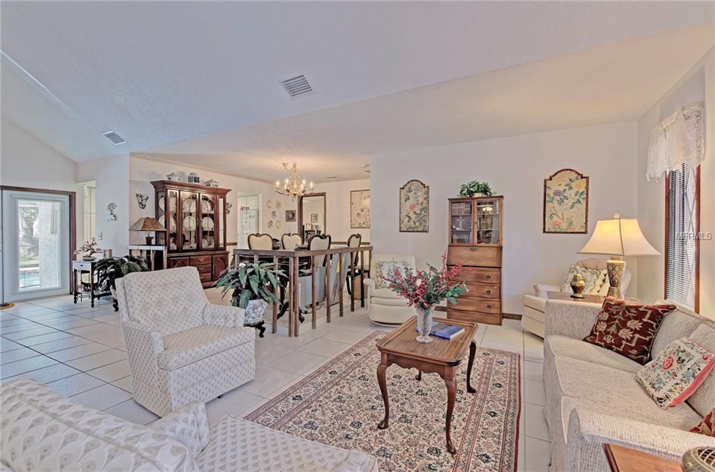 BRADENTON, Florida 34209, 4 Bedrooms Bedrooms, 3 Rooms Rooms,3 BathroomsBathrooms,Residential,For sale,A4207081