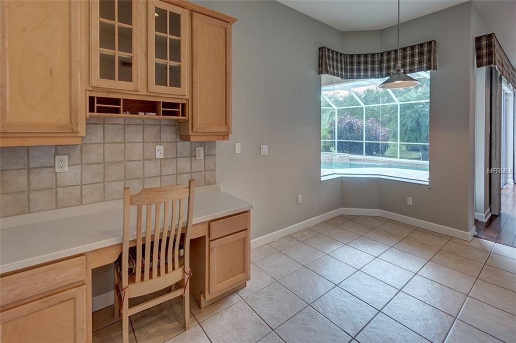 6732 COYOTE RIDGE COURT, UNIVERSITY PARK, Florida 34201, 5 Bedrooms Bedrooms, 10 Rooms Rooms,3 BathroomsBathrooms,Residential,For sale,COYOTE RIDGE,A4209099