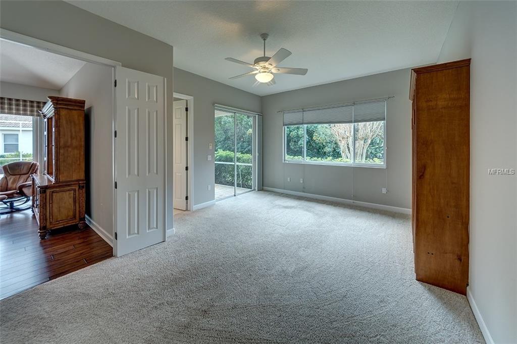 6732 COYOTE RIDGE COURT, UNIVERSITY PARK, Florida 34201, 5 Bedrooms Bedrooms, 10 Rooms Rooms,3 BathroomsBathrooms,Residential,For sale,COYOTE RIDGE,A4209099