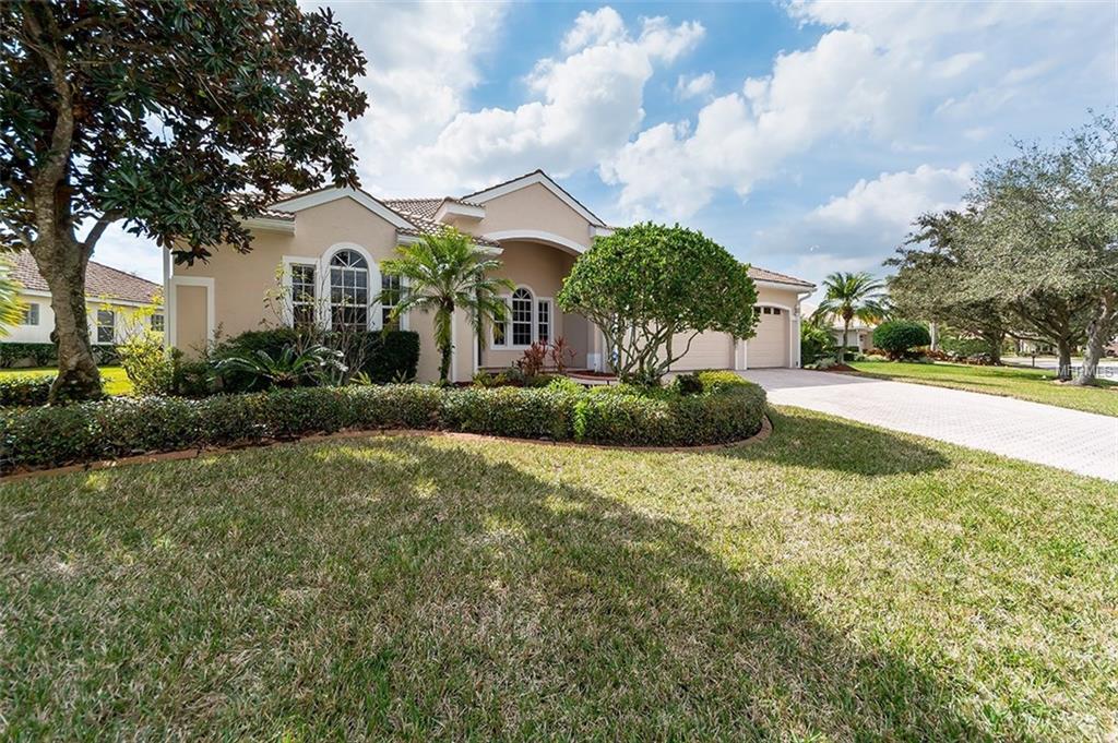 6732 COYOTE RIDGE COURT, UNIVERSITY PARK, Florida 34201, 5 Bedrooms Bedrooms, 10 Rooms Rooms,3 BathroomsBathrooms,Residential,For sale,COYOTE RIDGE,A4209099