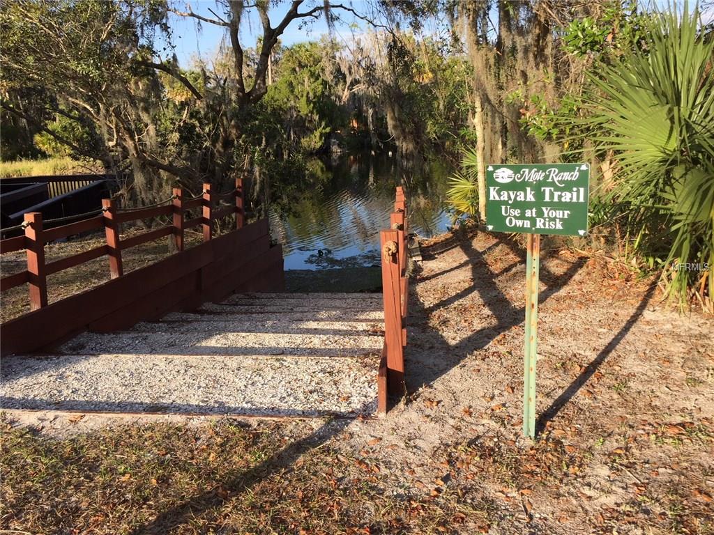 6732 COYOTE RIDGE COURT, UNIVERSITY PARK, Florida 34201, 5 Bedrooms Bedrooms, 10 Rooms Rooms,3 BathroomsBathrooms,Residential,For sale,COYOTE RIDGE,A4209099