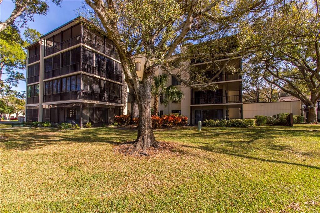 700 STARKEY ROAD, LARGO, Florida 33771, 2 Bedrooms Bedrooms, 4 Rooms Rooms,2 BathroomsBathrooms,Residential,For sale,STARKEY,U7847092