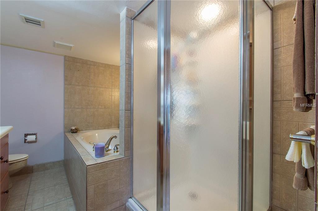 700 STARKEY ROAD, LARGO, Florida 33771, 2 Bedrooms Bedrooms, 4 Rooms Rooms,2 BathroomsBathrooms,Residential,For sale,STARKEY,U7847092