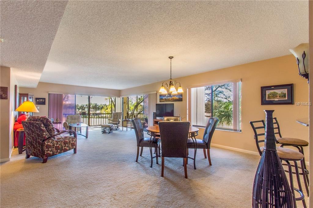 700 STARKEY ROAD, LARGO, Florida 33771, 2 Bedrooms Bedrooms, 4 Rooms Rooms,2 BathroomsBathrooms,Residential,For sale,STARKEY,U7847092