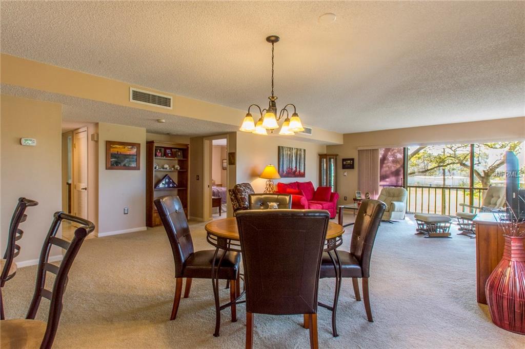 700 STARKEY ROAD, LARGO, Florida 33771, 2 Bedrooms Bedrooms, 4 Rooms Rooms,2 BathroomsBathrooms,Residential,For sale,STARKEY,U7847092