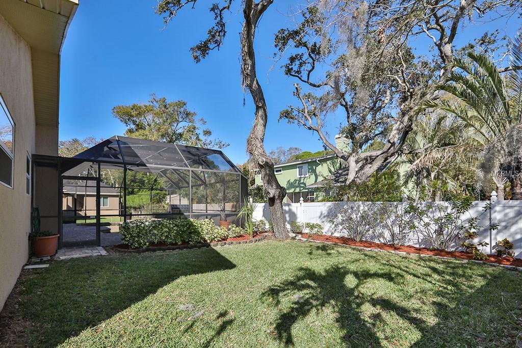 13801 75TH AVENUE, SEMINOLE, Florida 33776, 4 Bedrooms Bedrooms, 3 Rooms Rooms,2 BathroomsBathrooms,Residential,For sale,75TH,U7847253