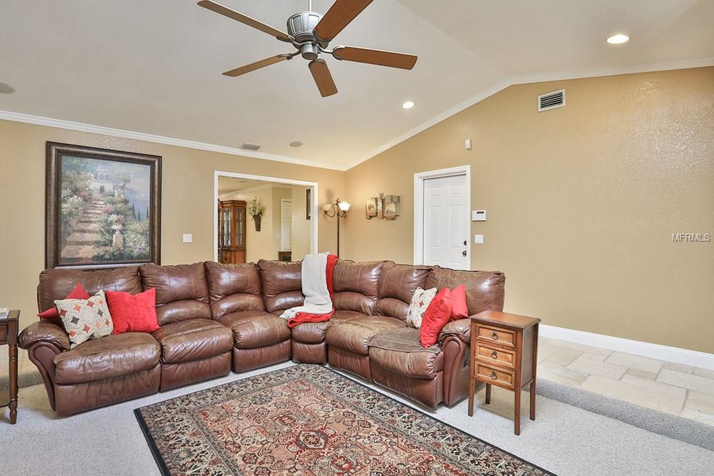 13801 75TH AVENUE, SEMINOLE, Florida 33776, 4 Bedrooms Bedrooms, 3 Rooms Rooms,2 BathroomsBathrooms,Residential,For sale,75TH,U7847253