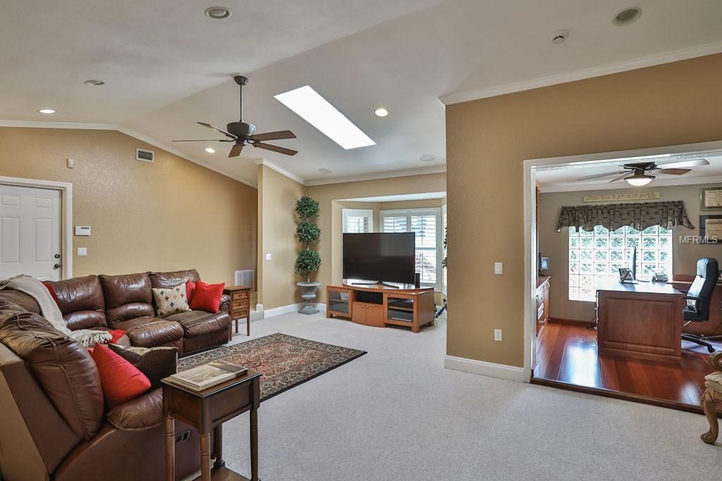 13801 75TH AVENUE, SEMINOLE, Florida 33776, 4 Bedrooms Bedrooms, 3 Rooms Rooms,2 BathroomsBathrooms,Residential,For sale,75TH,U7847253