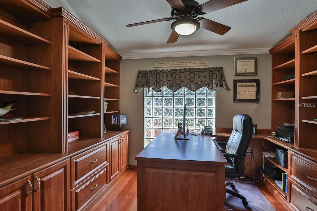 13801 75TH AVENUE, SEMINOLE, Florida 33776, 4 Bedrooms Bedrooms, 3 Rooms Rooms,2 BathroomsBathrooms,Residential,For sale,75TH,U7847253