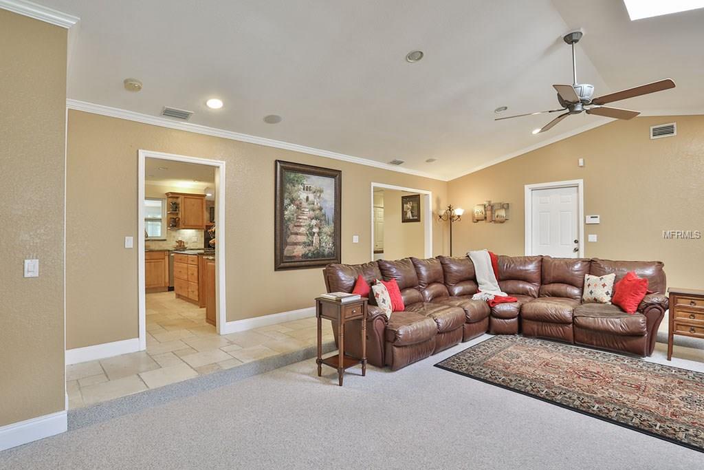 13801 75TH AVENUE, SEMINOLE, Florida 33776, 4 Bedrooms Bedrooms, 3 Rooms Rooms,2 BathroomsBathrooms,Residential,For sale,75TH,U7847253