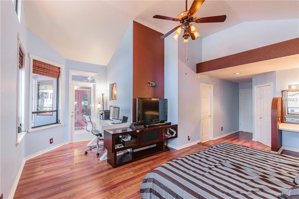 1881 FLORIDA AVENUE, PALM HARBOR, Florida 34683, 3 Bedrooms Bedrooms, 6 Rooms Rooms,2 BathroomsBathrooms,Residential,For sale,FLORIDA,U7847354