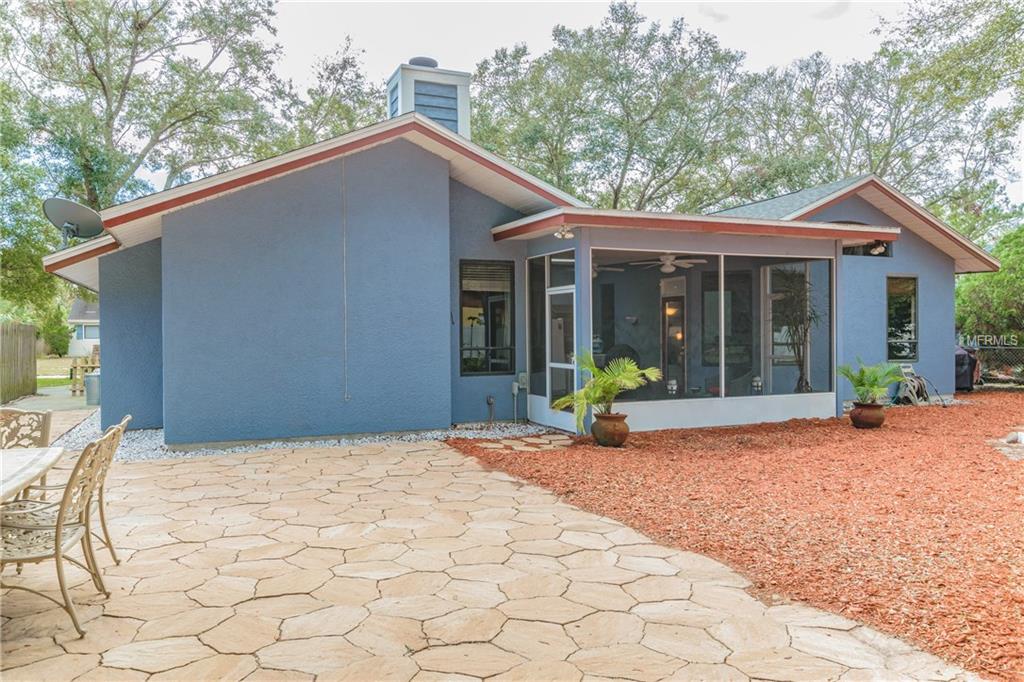 1881 FLORIDA AVENUE, PALM HARBOR, Florida 34683, 3 Bedrooms Bedrooms, 6 Rooms Rooms,2 BathroomsBathrooms,Residential,For sale,FLORIDA,U7847354