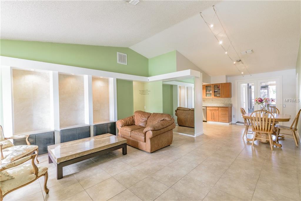 1881 FLORIDA AVENUE, PALM HARBOR, Florida 34683, 3 Bedrooms Bedrooms, 6 Rooms Rooms,2 BathroomsBathrooms,Residential,For sale,FLORIDA,U7847354