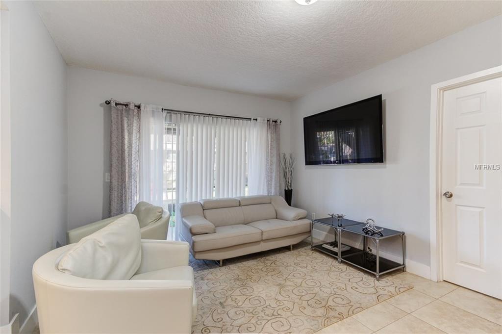 3921 STONEHAVEN ROAD, ORLANDO, Florida 32817, 4 Bedrooms Bedrooms, 7 Rooms Rooms,3 BathroomsBathrooms,Residential,For sale,STONEHAVEN,O5561687