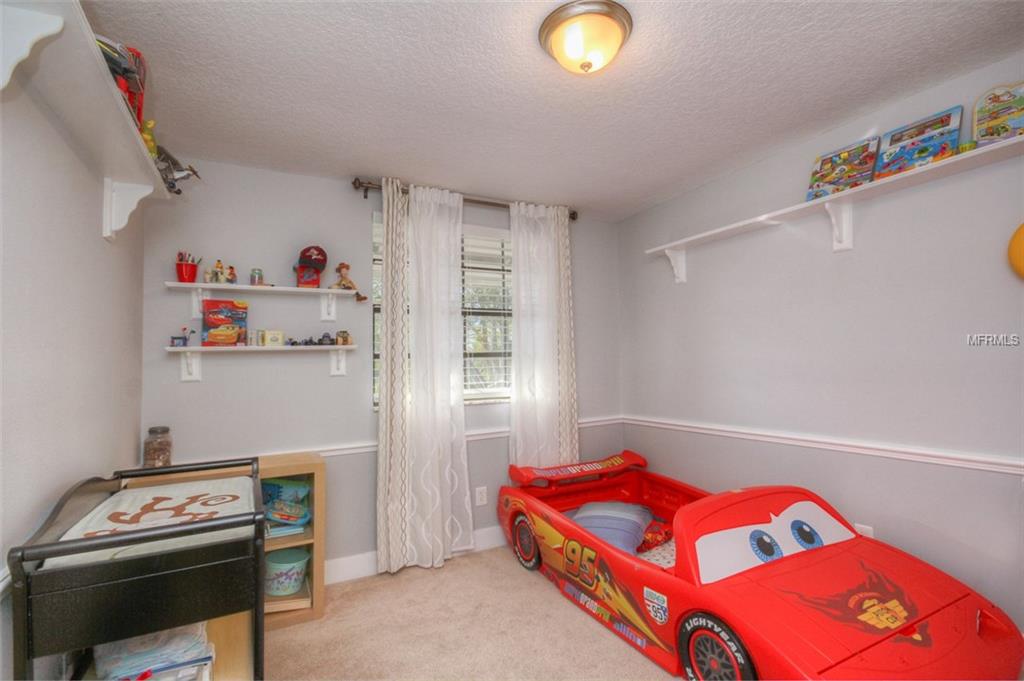 3921 STONEHAVEN ROAD, ORLANDO, Florida 32817, 4 Bedrooms Bedrooms, 7 Rooms Rooms,3 BathroomsBathrooms,Residential,For sale,STONEHAVEN,O5561687