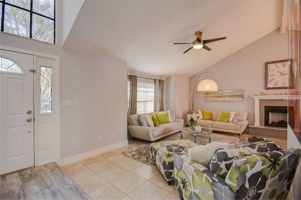 3921 STONEHAVEN ROAD, ORLANDO, Florida 32817, 4 Bedrooms Bedrooms, 7 Rooms Rooms,3 BathroomsBathrooms,Residential,For sale,STONEHAVEN,O5561687