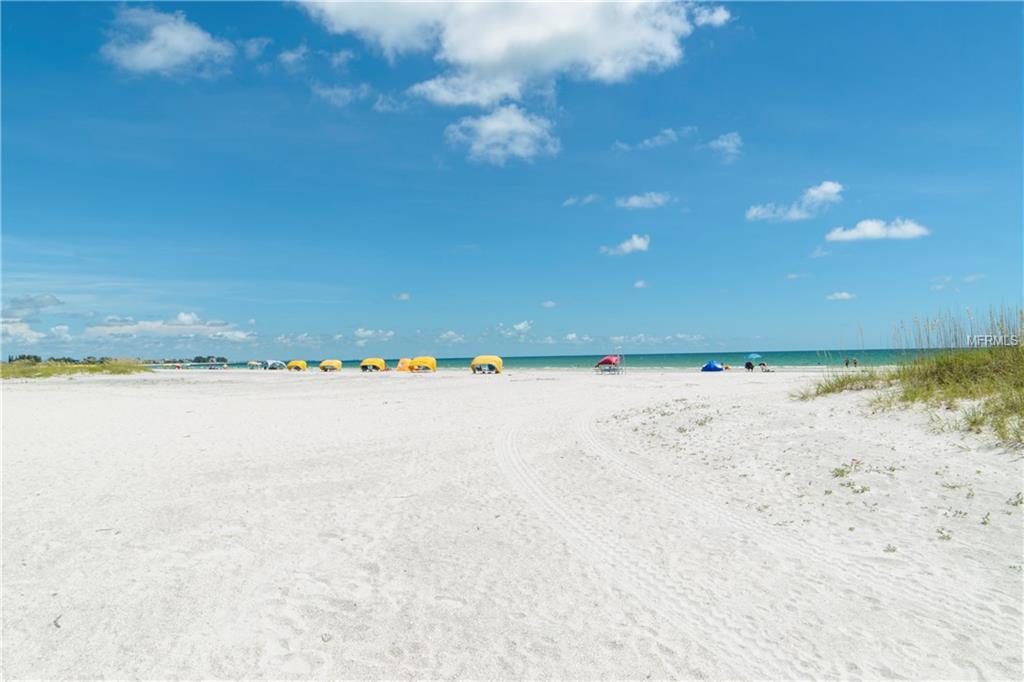 11730 GULF BOULEVARD, TREASURE ISLAND, Florida 33706, 2 Bedrooms Bedrooms, 3 Rooms Rooms,1 BathroomBathrooms,Residential,For sale,GULF,U7827270