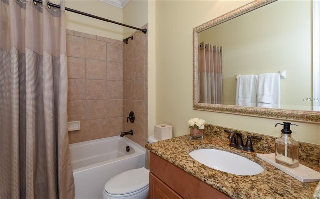 5222 CASTELLO LANE, BRADENTON, Florida 34211, 3 Bedrooms Bedrooms, 8 Rooms Rooms,2 BathroomsBathrooms,Residential,For sale,CASTELLO,A4195993