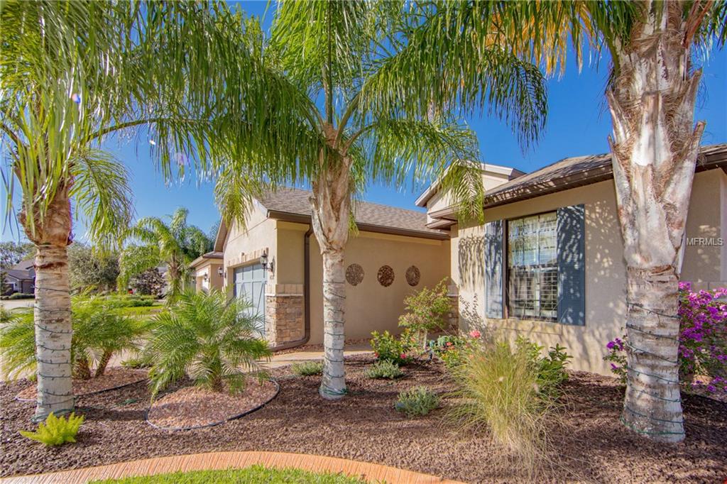 422 DEL SOL AVENUE, DAVENPORT, Florida 33837, 2 Bedrooms Bedrooms, 6 Rooms Rooms,2 BathroomsBathrooms,Residential,For sale,DEL SOL,S4854715