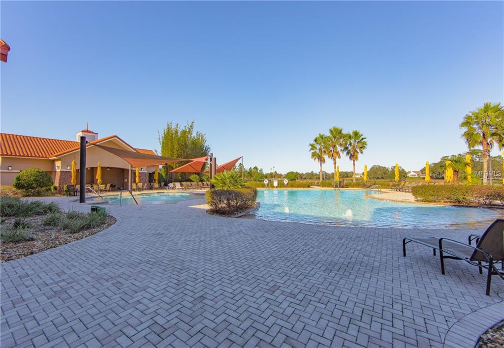 422 DEL SOL AVENUE, DAVENPORT, Florida 33837, 2 Bedrooms Bedrooms, 6 Rooms Rooms,2 BathroomsBathrooms,Residential,For sale,DEL SOL,S4854715