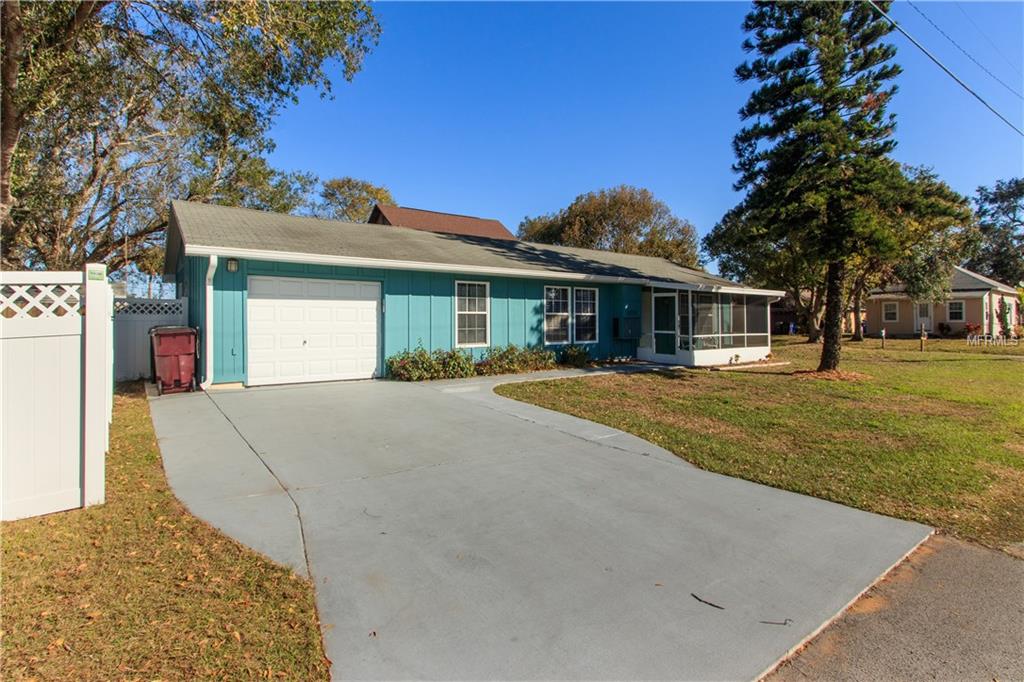 1000 15TH STREET, SAINT CLOUD, Florida 34769, 3 Bedrooms Bedrooms, 6 Rooms Rooms,2 BathroomsBathrooms,Residential,For sale,15TH,S4855699