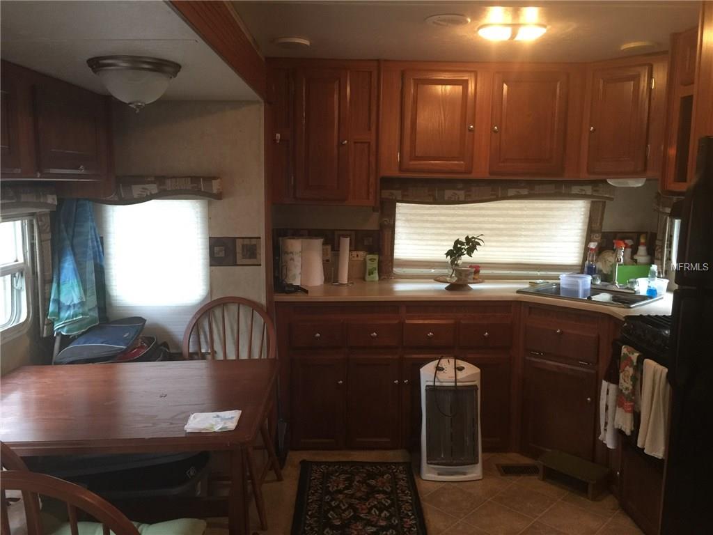 14765 SE 33RD TERRACE, SUMMERFIELD, Florida 34491, 2 Bedrooms Bedrooms, 6 Rooms Rooms,2 BathroomsBathrooms,Residential,For sale,33RD,G4851711