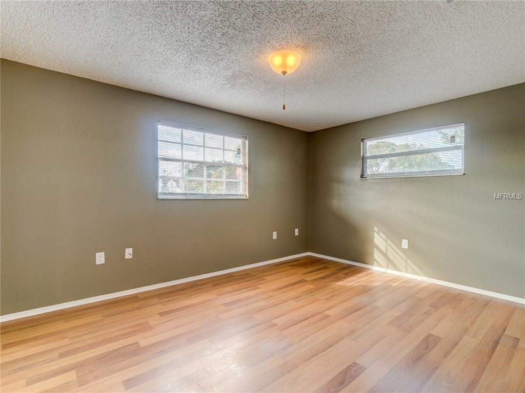 11536 MEADOW DRIVE, PORT RICHEY, Florida 34668, 2 Bedrooms Bedrooms, 3 Rooms Rooms,1 BathroomBathrooms,Residential,For sale,MEADOW,U7845589