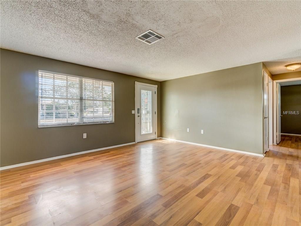 11536 MEADOW DRIVE, PORT RICHEY, Florida 34668, 2 Bedrooms Bedrooms, 3 Rooms Rooms,1 BathroomBathrooms,Residential,For sale,MEADOW,U7845589