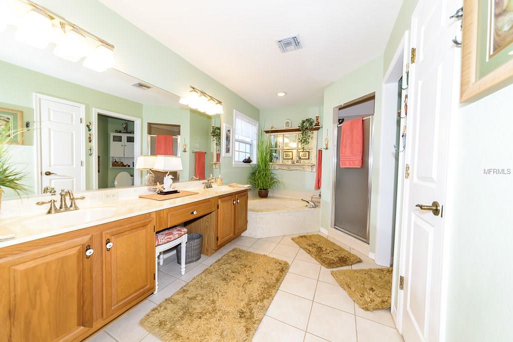 3114 47TH AVENUE E, BRADENTON, Florida 34203, 4 Bedrooms Bedrooms, 10 Rooms Rooms,2 BathroomsBathrooms,Residential,For sale,47TH,A4208462