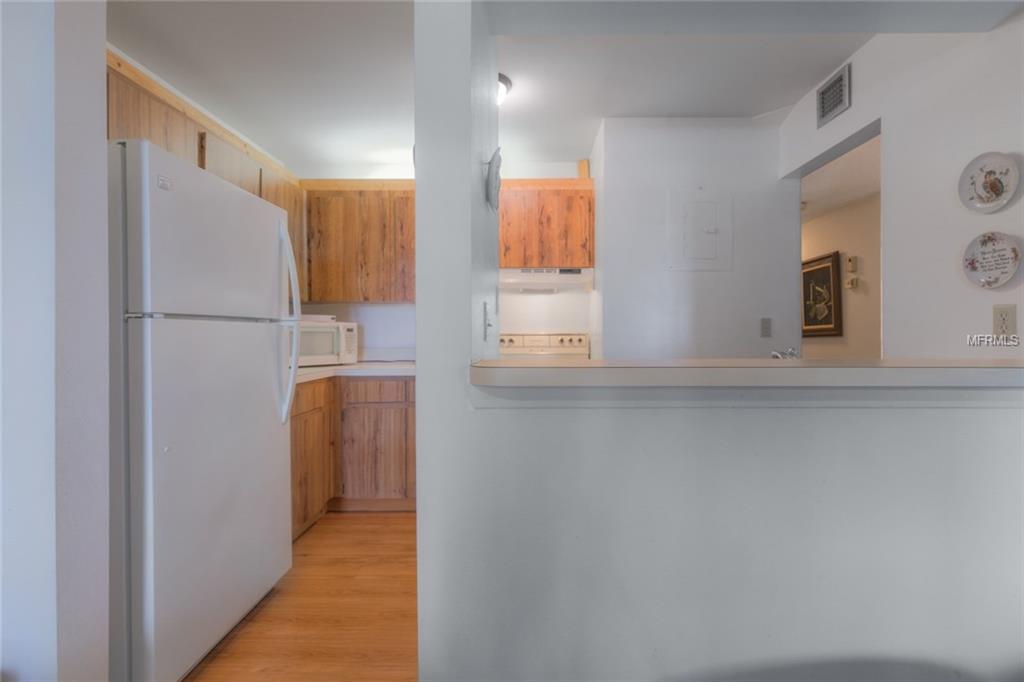 190 HICKORY WOODS COURT, DELTONA, Florida 32725, 2 Bedrooms Bedrooms, 5 Rooms Rooms,2 BathroomsBathrooms,Residential,For sale,HICKORY WOODS,V4722743