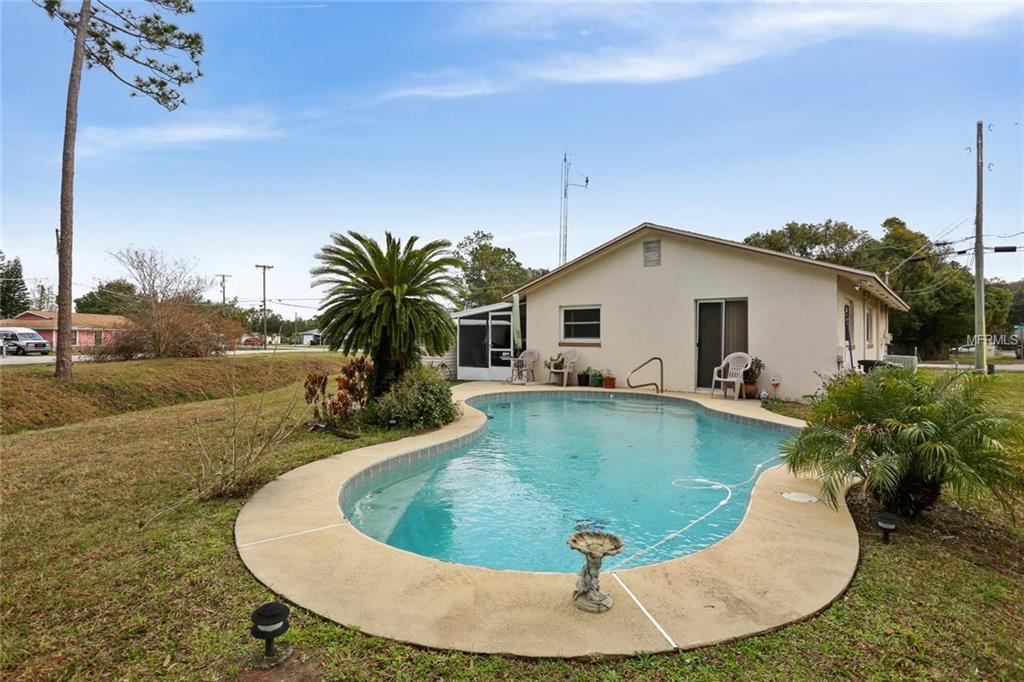 2100 MURDOCK BOULEVARD, ORLANDO, Florida 32817, 3 Bedrooms Bedrooms, 6 Rooms Rooms,1 BathroomBathrooms,Residential,For sale,MURDOCK,O5561087