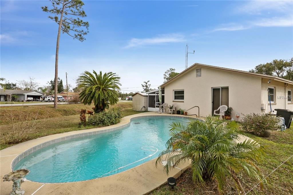 2100 MURDOCK BOULEVARD, ORLANDO, Florida 32817, 3 Bedrooms Bedrooms, 6 Rooms Rooms,1 BathroomBathrooms,Residential,For sale,MURDOCK,O5561087