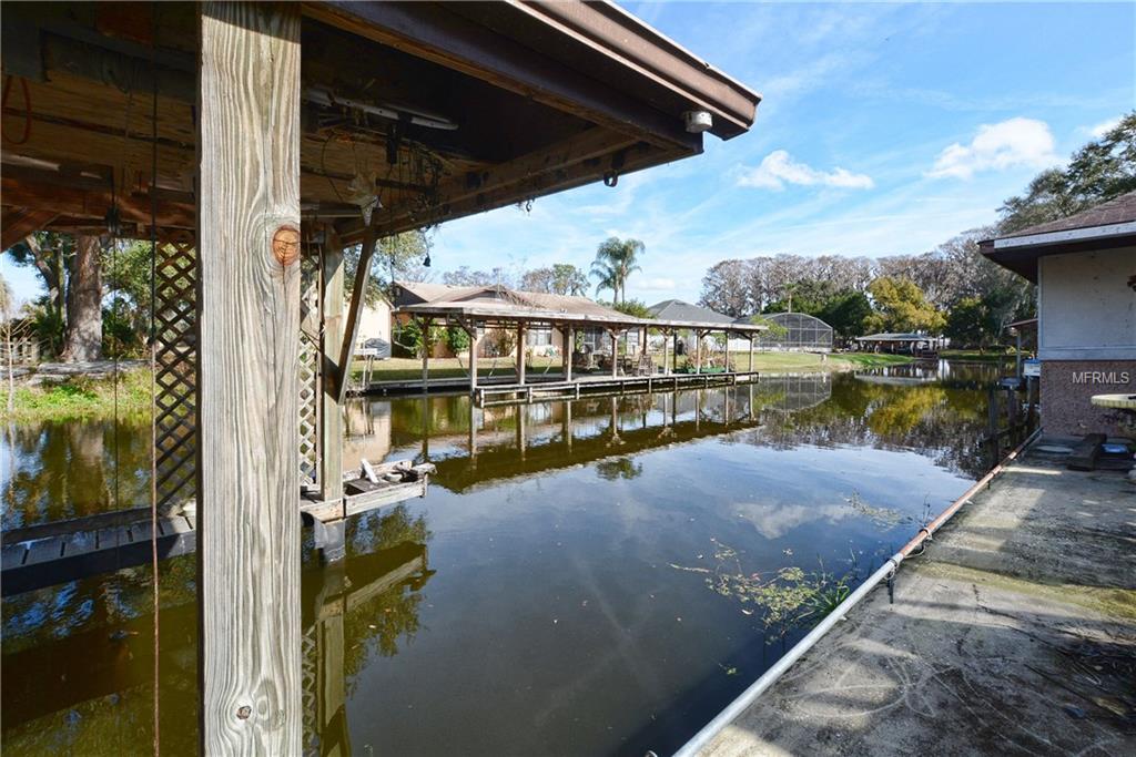 12747 PINE ISLAND DRIVE, LEESBURG, Florida 34788, 4 Bedrooms Bedrooms, 8 Rooms Rooms,3 BathroomsBathrooms,Residential,For sale,PINE ISLAND,G4852697