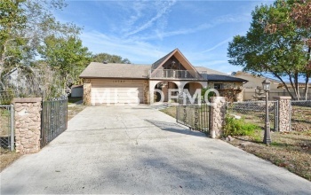 12747 PINE ISLAND DRIVE, LEESBURG, Florida 34788, 4 Bedrooms Bedrooms, 8 Rooms Rooms,3 BathroomsBathrooms,Residential,For sale,PINE ISLAND,G4852697