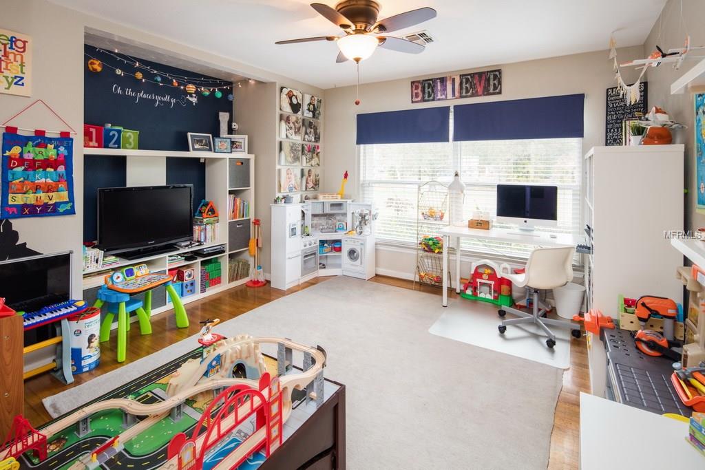 4205 WATERFRONT PARKWAY, ORLANDO, Florida 32806, 3 Bedrooms Bedrooms, 7 Rooms Rooms,3 BathroomsBathrooms,Residential,For sale,WATERFRONT,O5561786