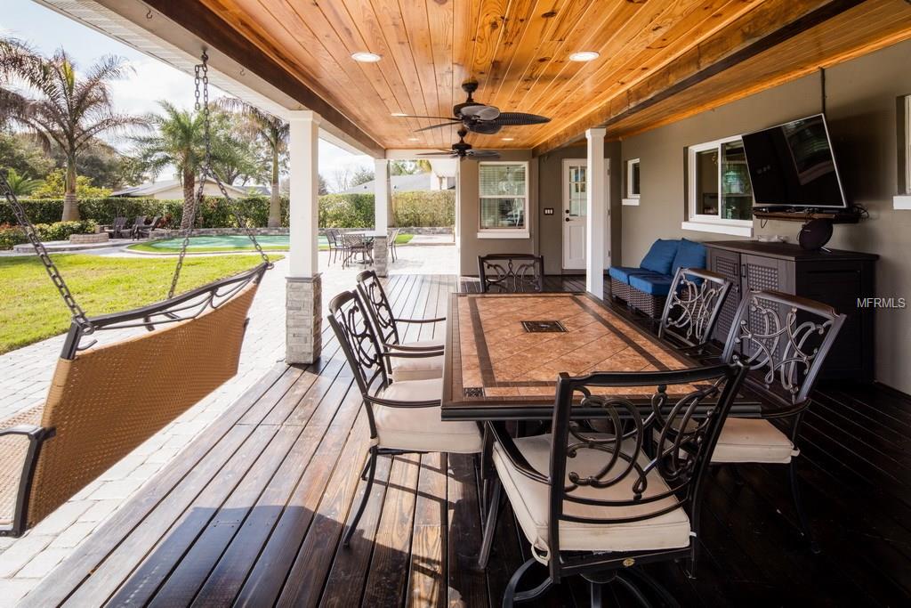 4205 WATERFRONT PARKWAY, ORLANDO, Florida 32806, 3 Bedrooms Bedrooms, 7 Rooms Rooms,3 BathroomsBathrooms,Residential,For sale,WATERFRONT,O5561786