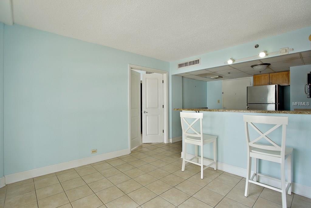 151 E WASHINGTON STREET, ORLANDO, Florida 32801, 2 Bedrooms Bedrooms, 4 Rooms Rooms,2 BathroomsBathrooms,Residential,For sale,WASHINGTON,O5506020